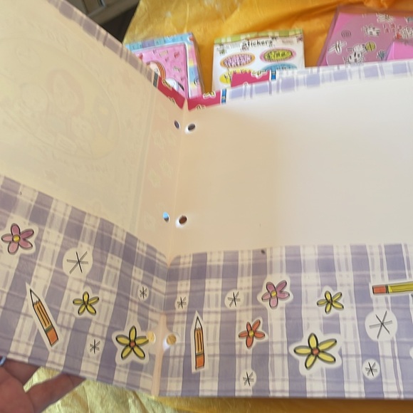 Stationary - Picture 3 of 14